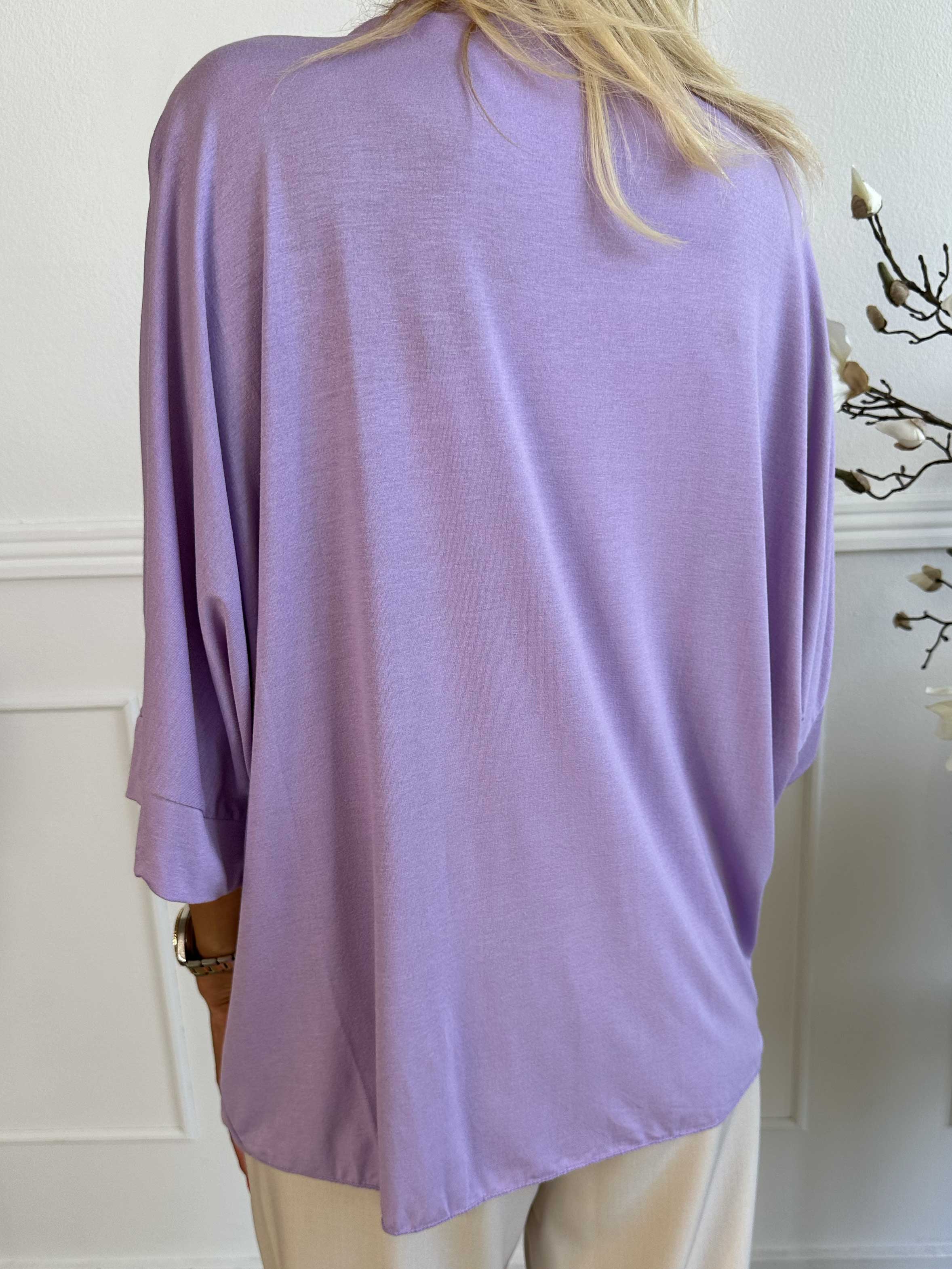 Mimi - Kort enfärgad kofta i viskos